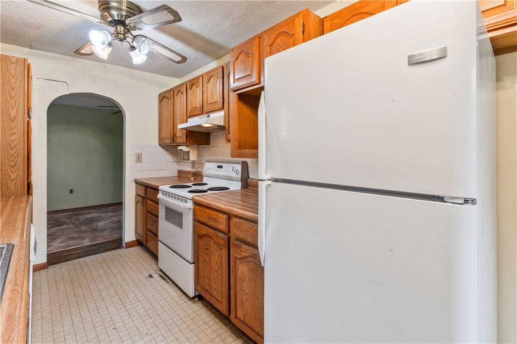 721 Bridge Street — photo 15