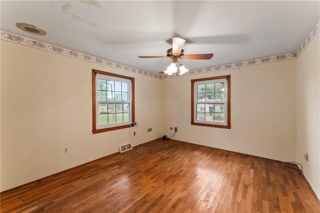 721 Bridge Street — photo 18