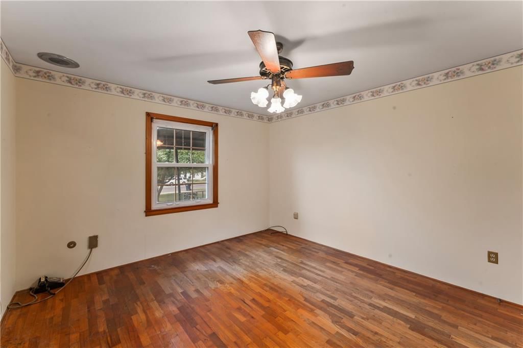721 Bridge Street — photo 19