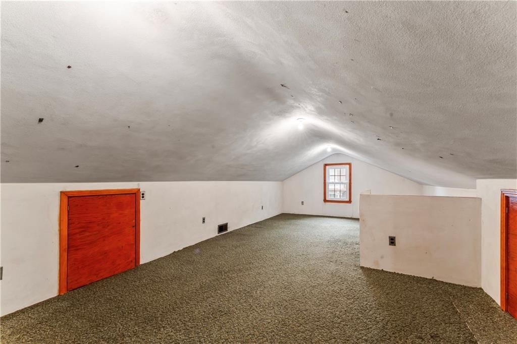 721 Bridge Street — photo 29