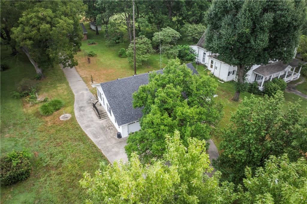721 Bridge Street — photo 36