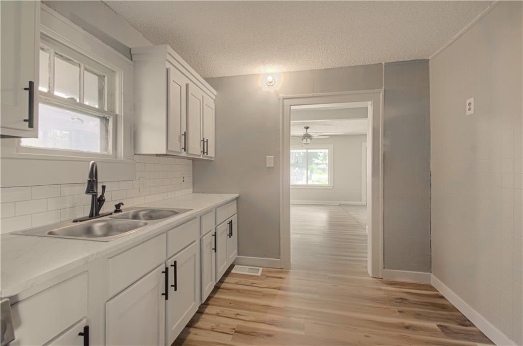 32 S Bethany Avenue — photo 17