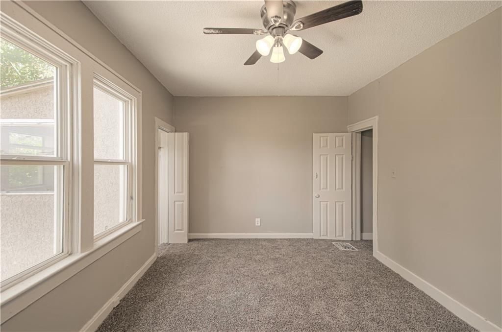 32 S Bethany Avenue — photo 22