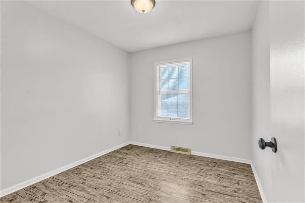 1925 S LESLIE Drive — photo 12