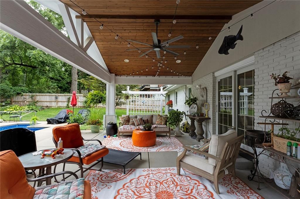 3525 S Cottage Avenue — photo 37