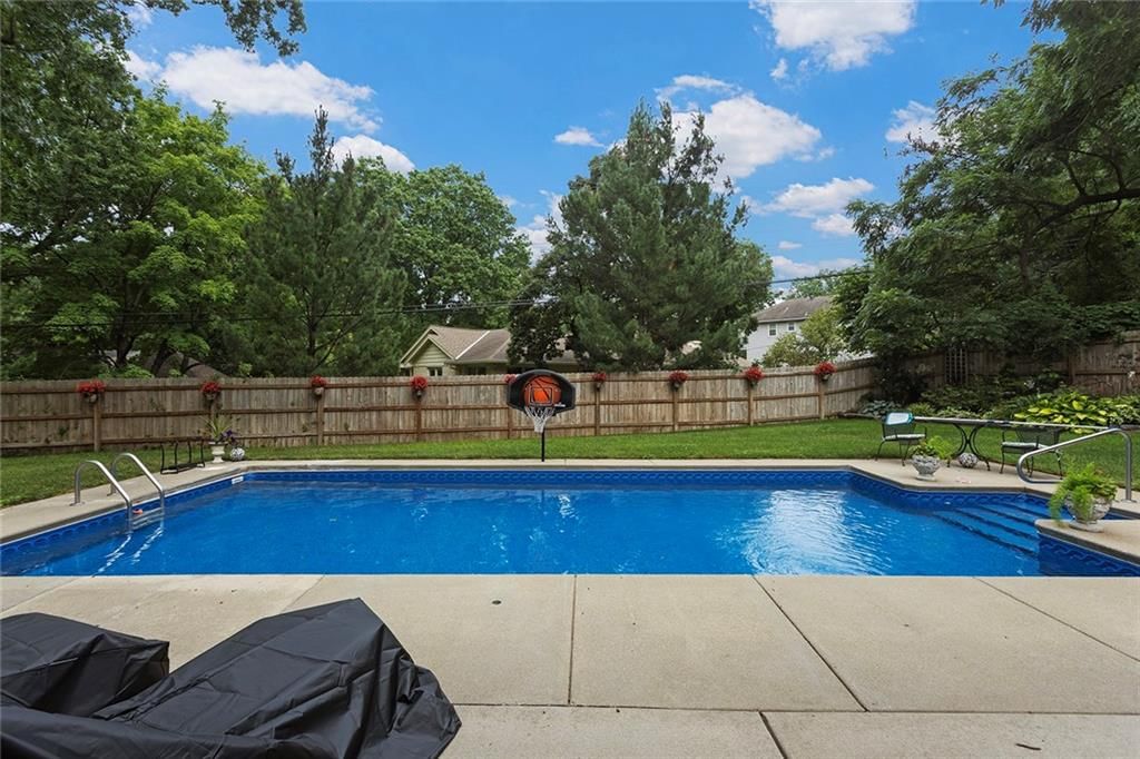 3525 S Cottage Avenue — photo 41