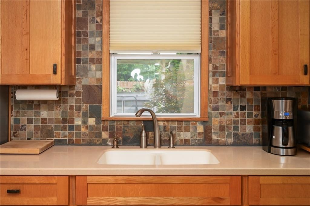 1108 Elm Street — photo 19