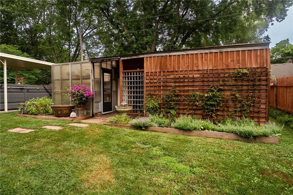 1108 Elm Street — photo 46