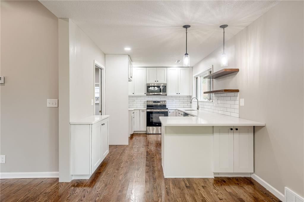 4800 W 76 Street — photo 11