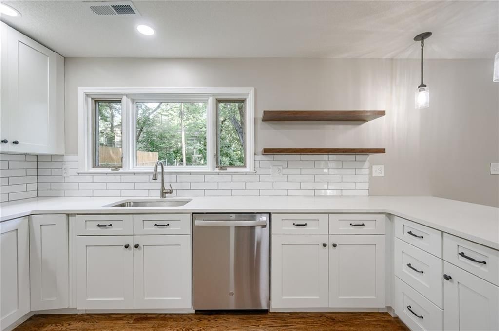 4800 W 76 Street — photo 14