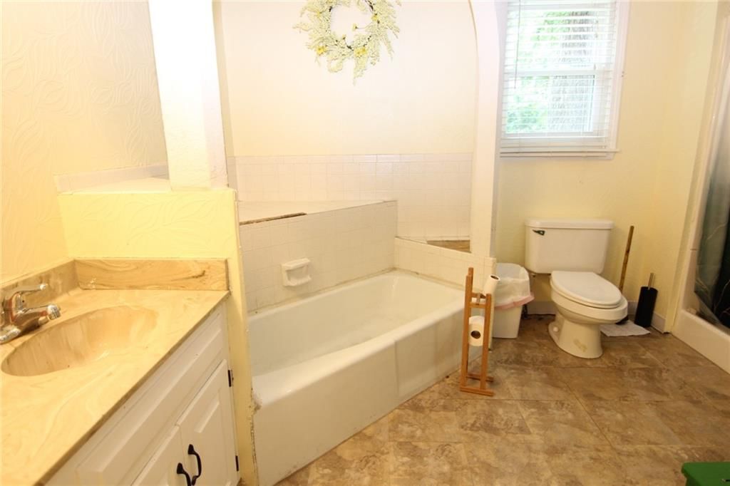 13415 W 66th Terrace — photo 20