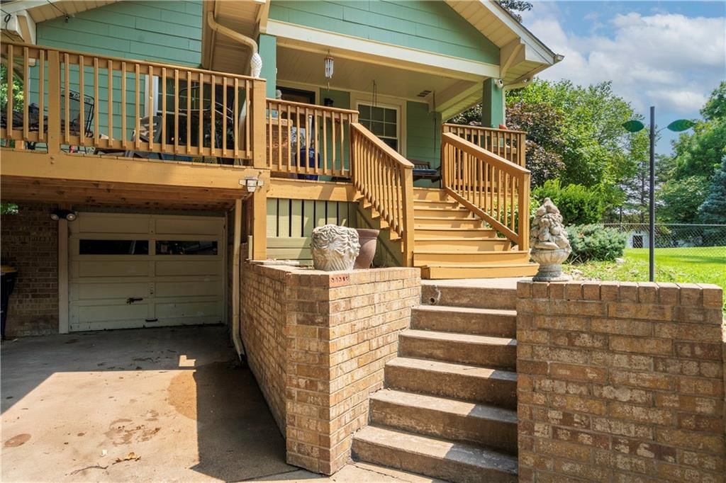 3917 Chaumiere Road — photo 3