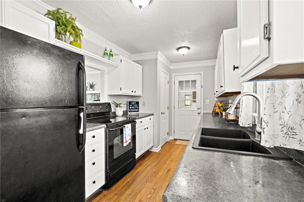 18612 W 319th Street — photo 12