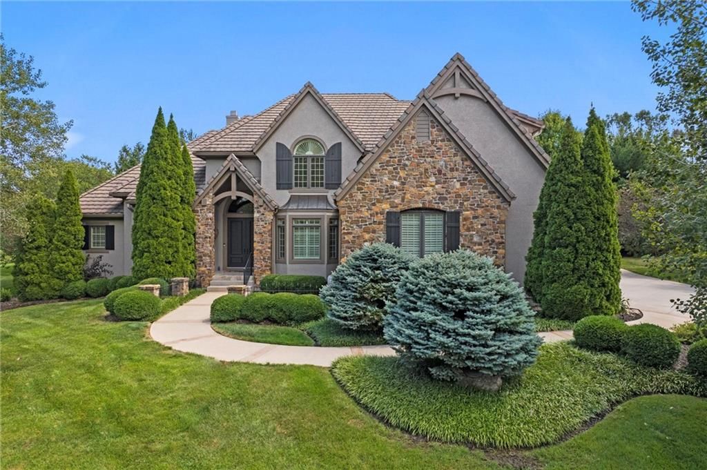 16813 Highland Ridge Drive, Loch Lloyd, MO