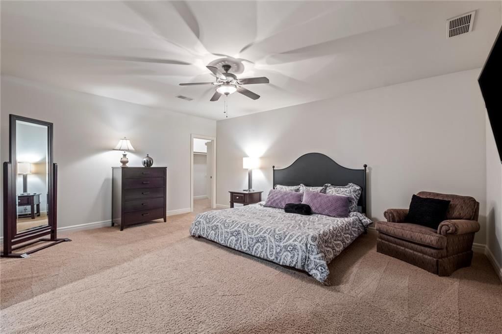 16813 Highland Ridge Drive — photo 37