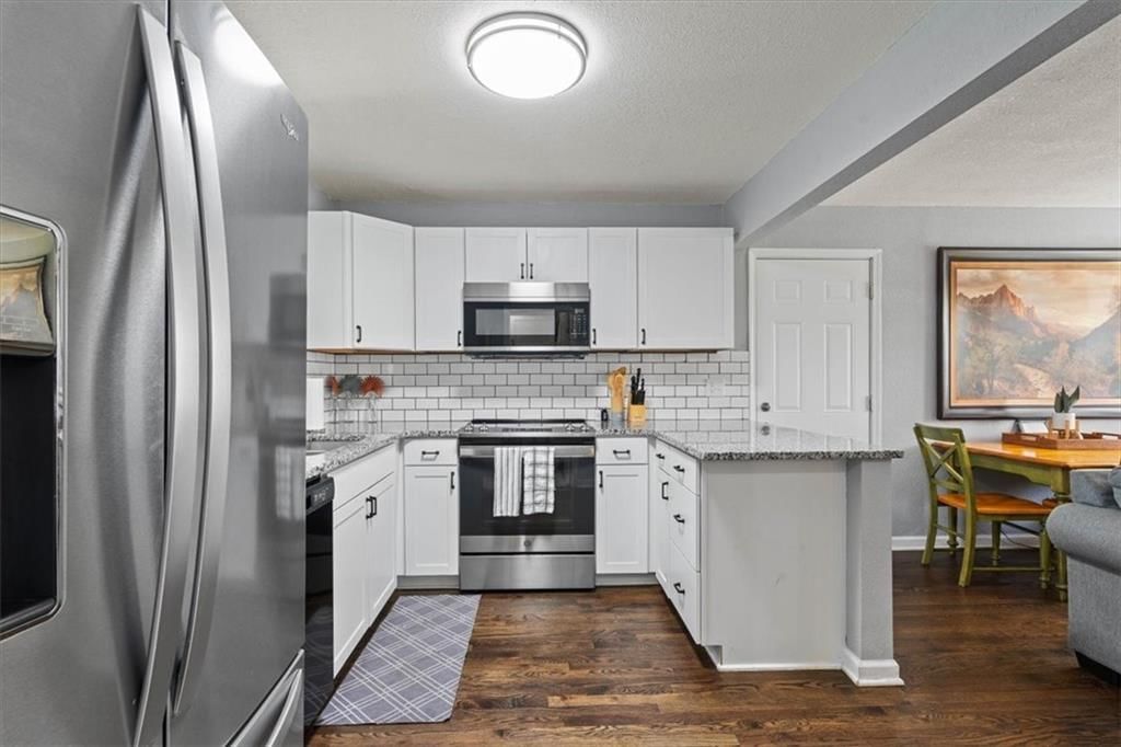 5000 S Crysler Avenue — photo 9