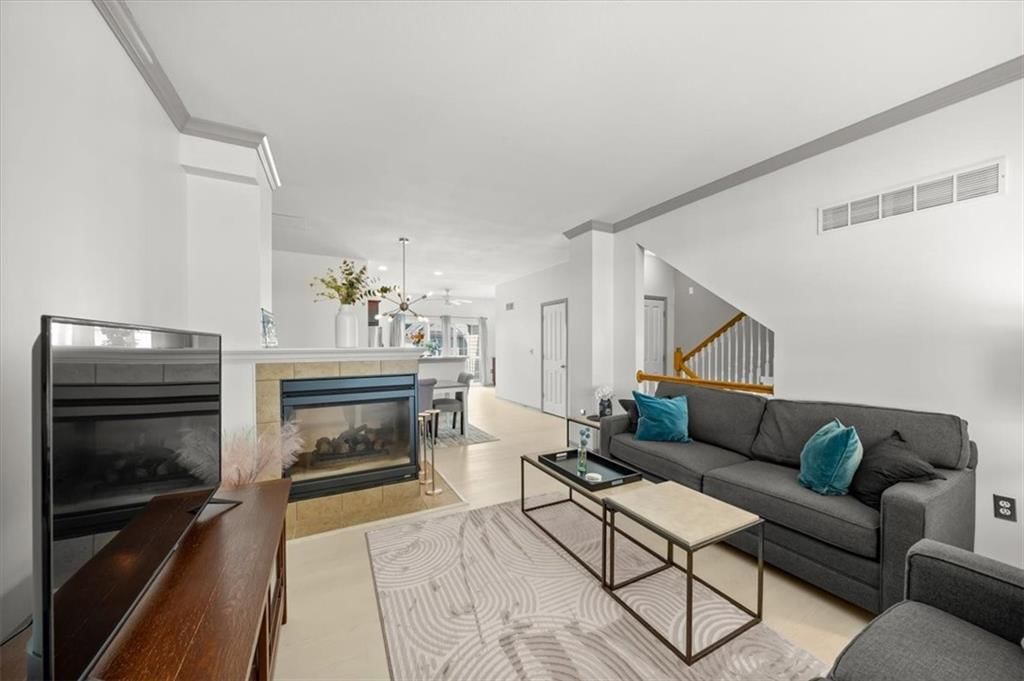 7731 W 158th Terrace — photo 5