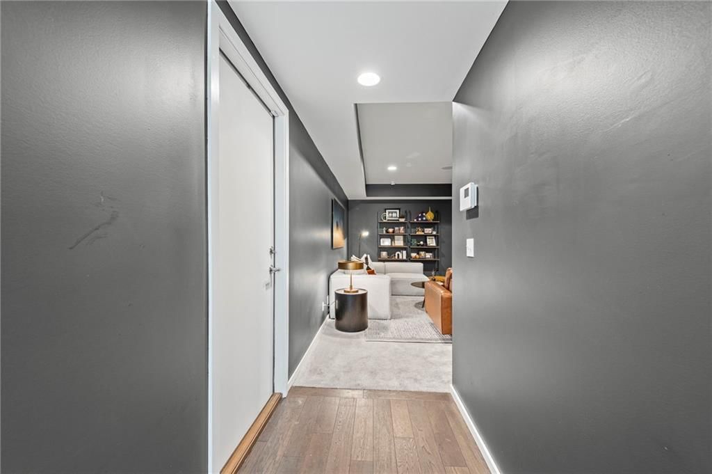 2431 Forest Avenue — photo 41