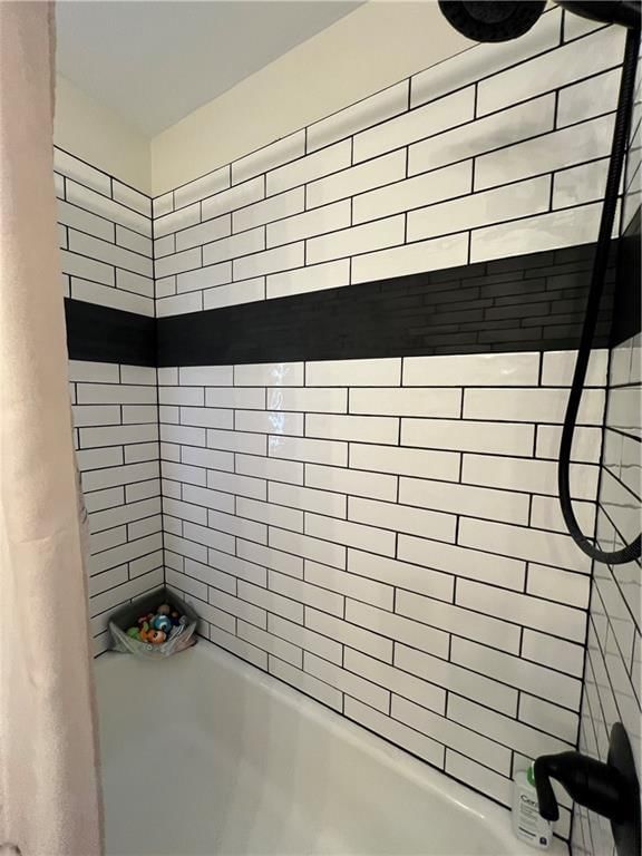 504 N Walnut Street — photo 11