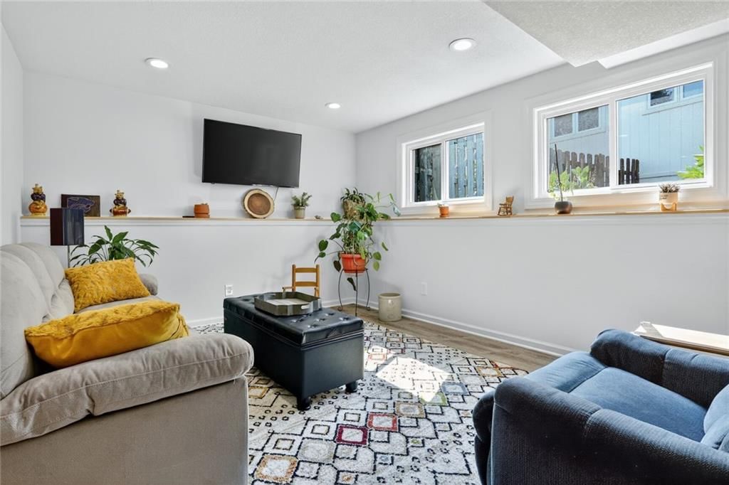 297 W Westhoff Place — photo 24