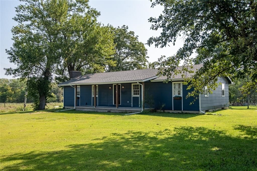 3297 Indiana Road — photo 2