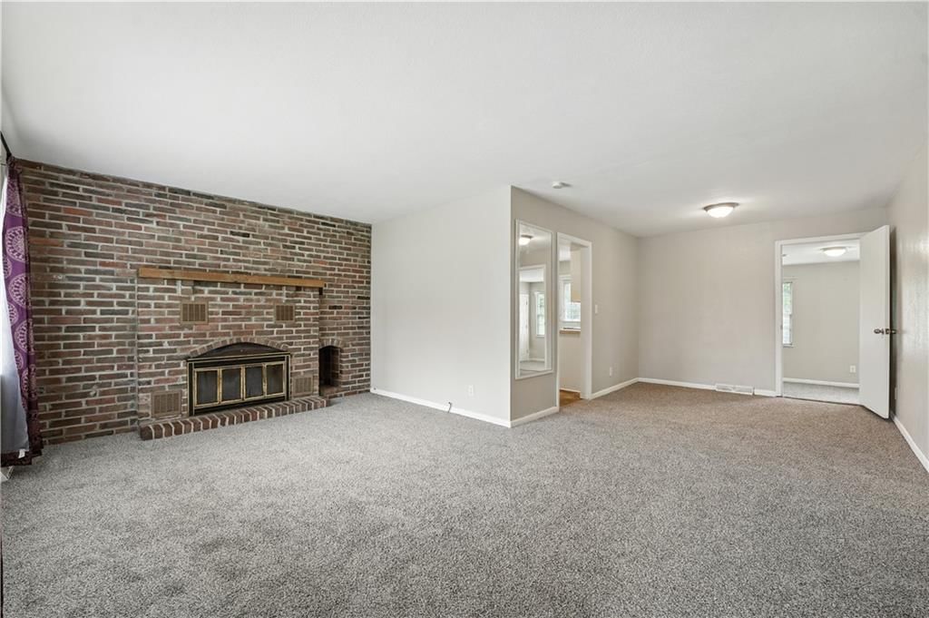 11405 Myrtle Avenue — photo 3