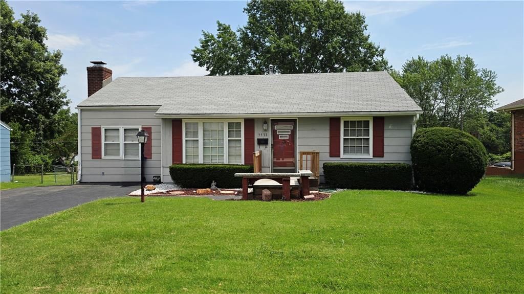 5537 Hunter Street — photo 2