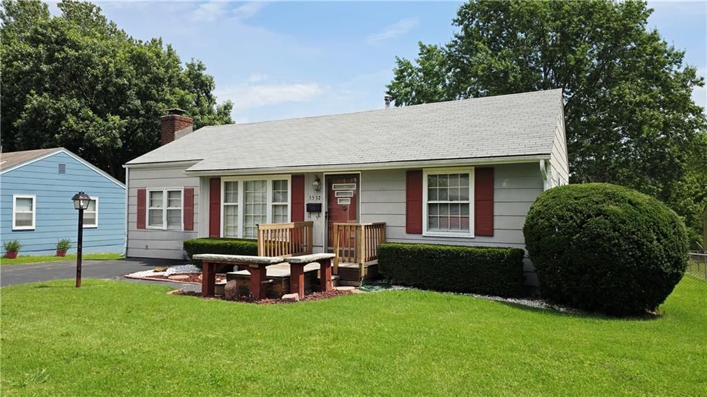5537 Hunter Street — photo 4