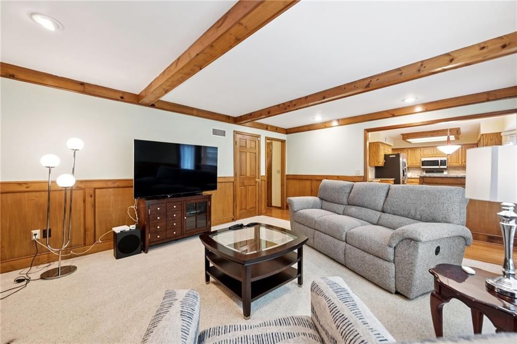 8614 Oakview Drive — photo 8