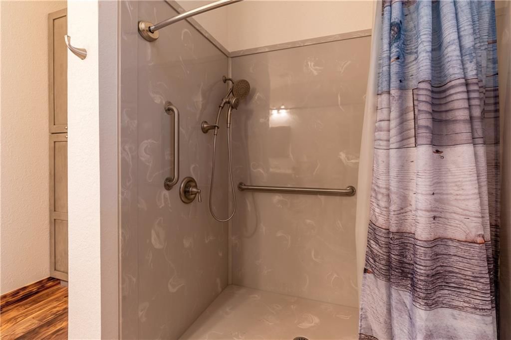1115 S Cedar Street — photo 14
