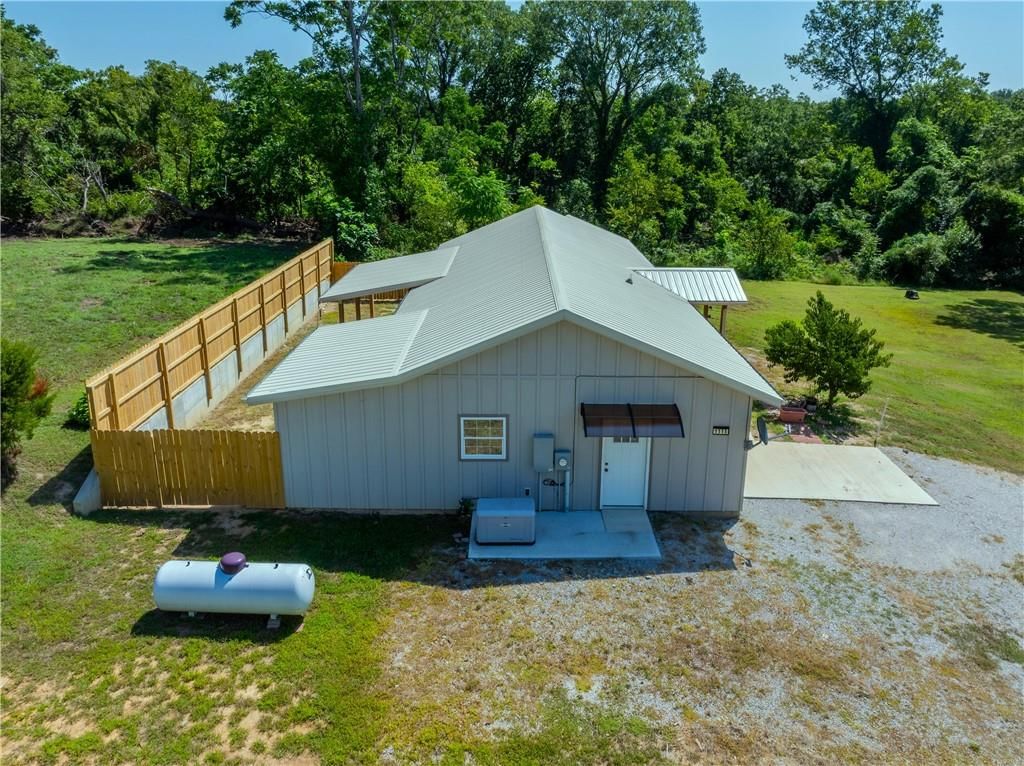 1115 S Cedar Street — photo 24