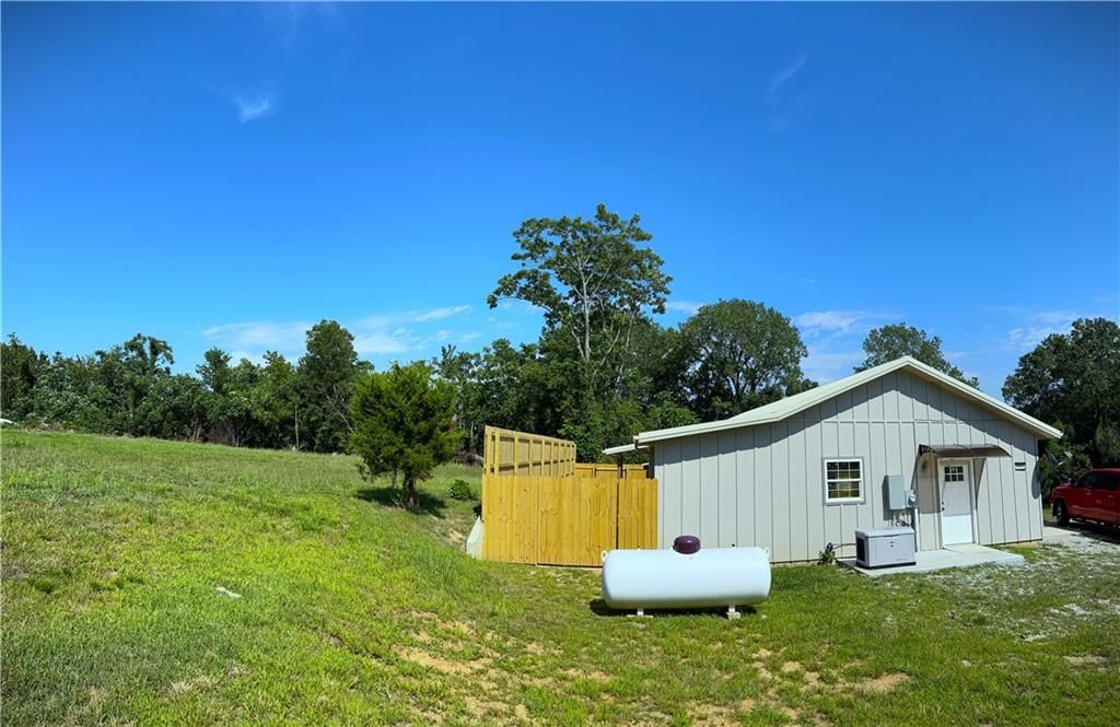 1115 S Cedar Street — photo 25
