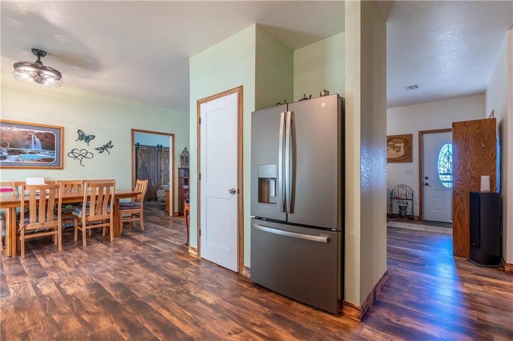 1115 S Cedar Street — photo 9