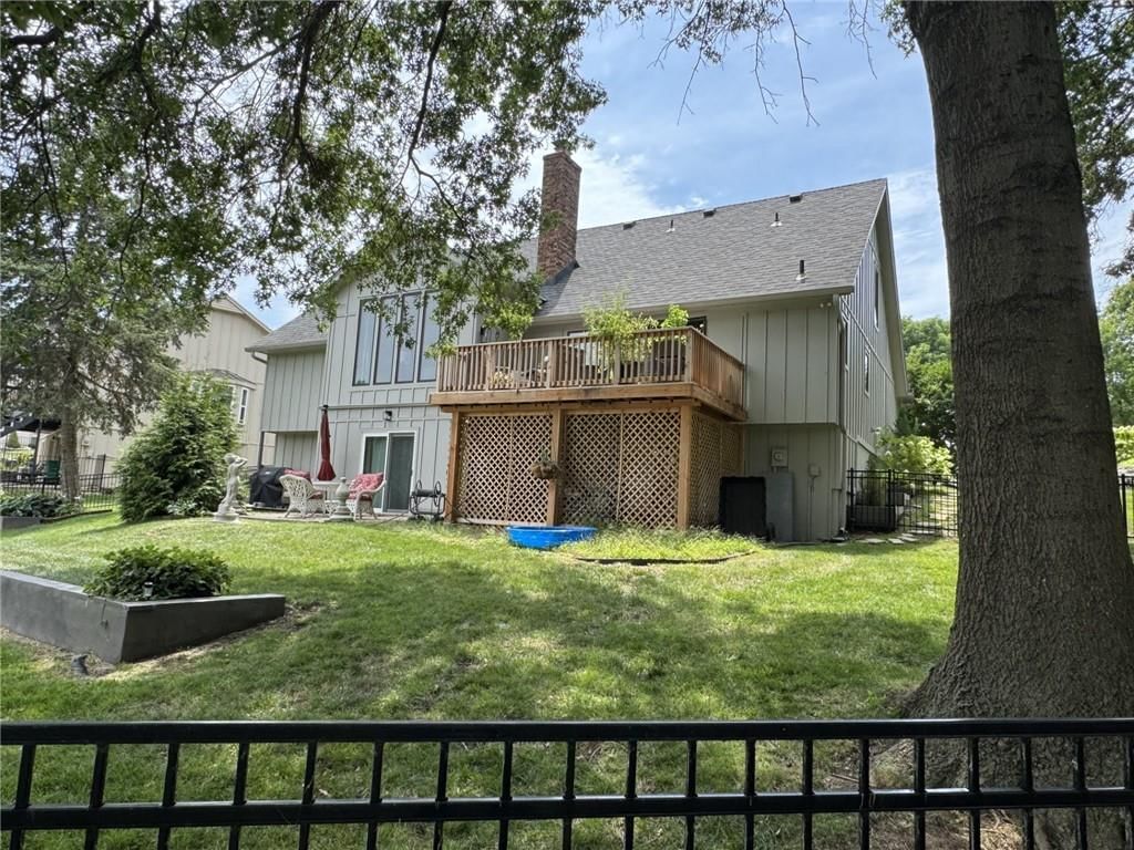 622 NE Fairington Court — photo 49