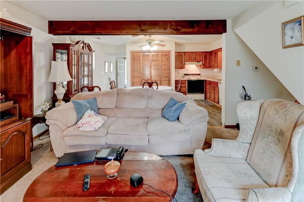 231 SW Pinetree Lane — photo 24