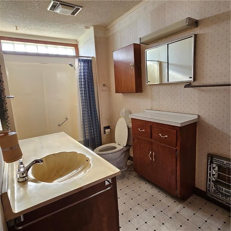 524 E Washington Street — photo 20