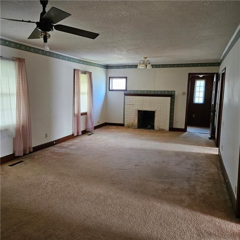 524 E Washington Street — photo 10