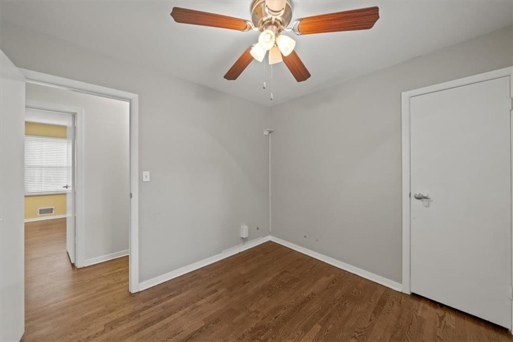 9020 Grandview Drive — photo 24