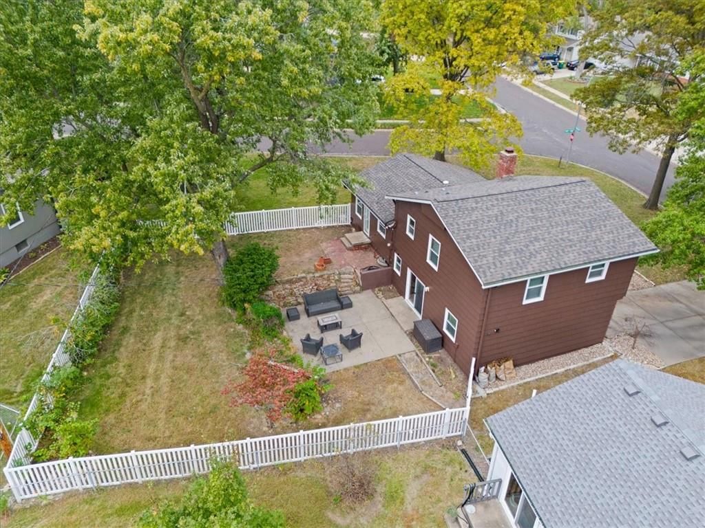 9020 Grandview Drive — photo 41