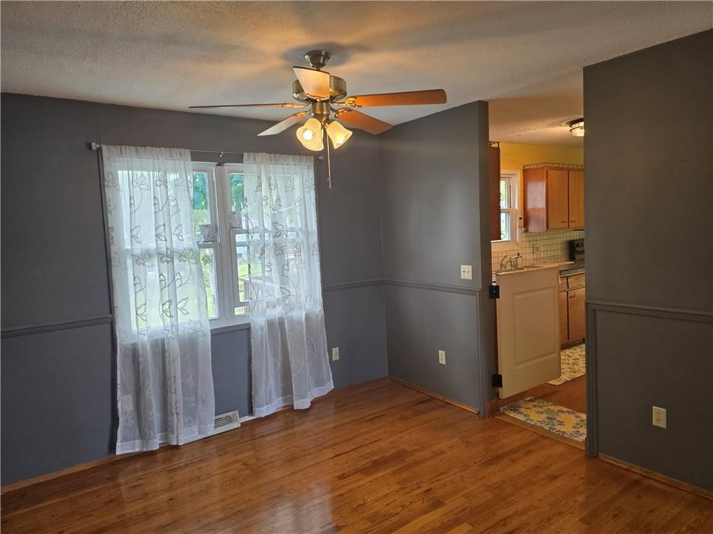 5105 NE 58th Street — photo 17