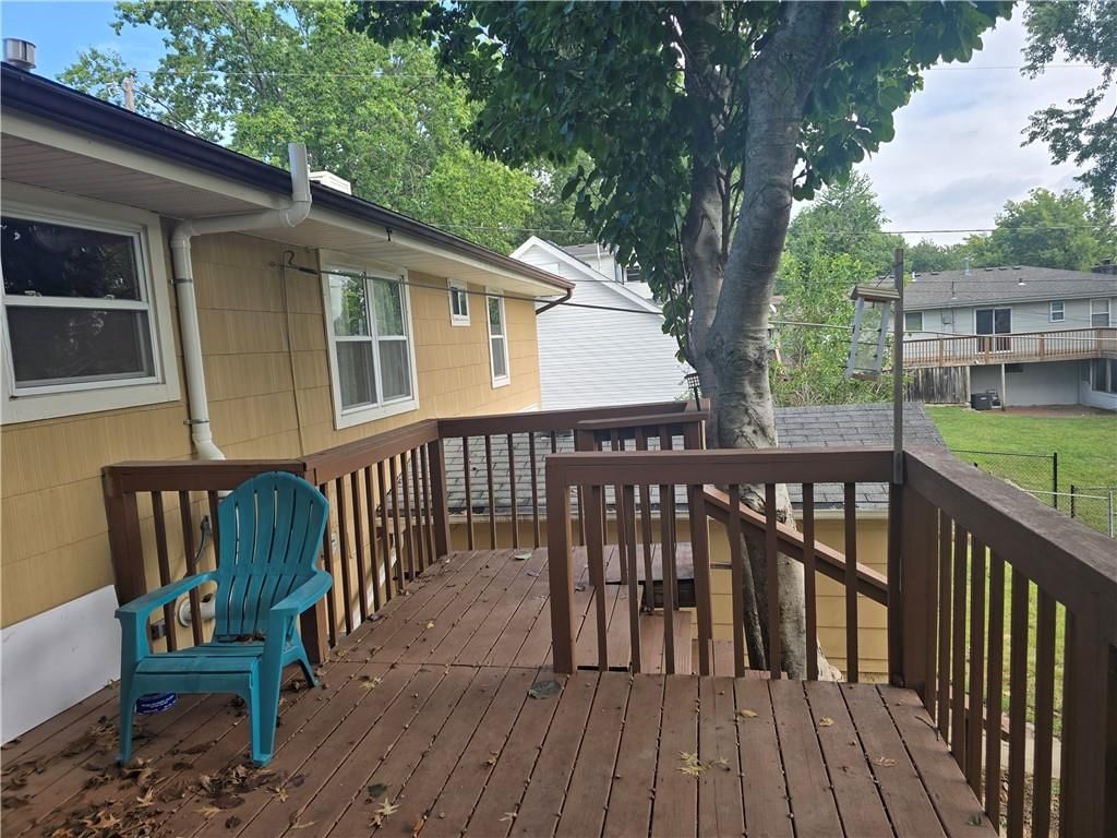 5105 NE 58th Street — photo 7