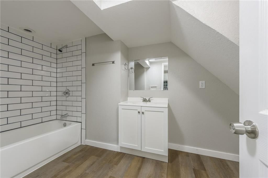 603 Center Street — photo 18