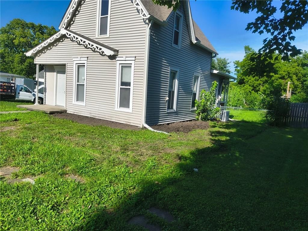 603 Center Street — photo 3