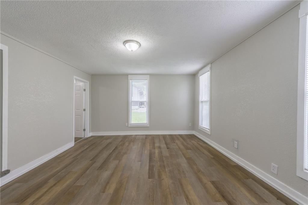603 Center Street — photo 8