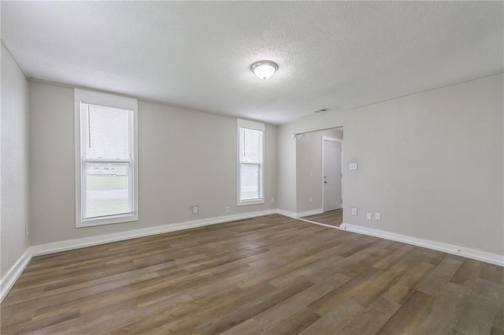 603 Center Street — photo 10