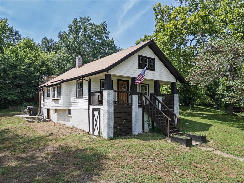 660 S 73rd Place, Kansas City, KS