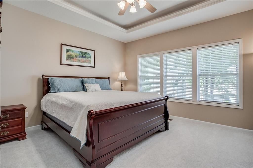 408 Briar Lane — photo 9