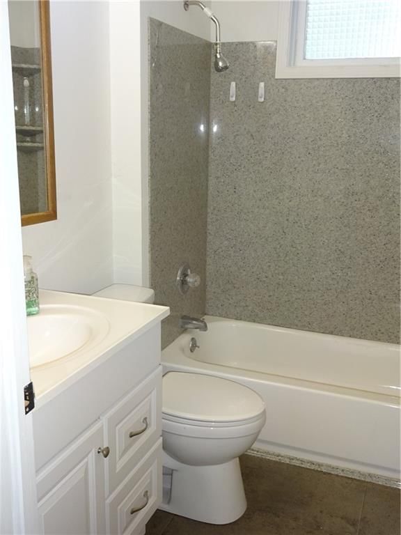 1104 W Myrtle Street — photo 13
