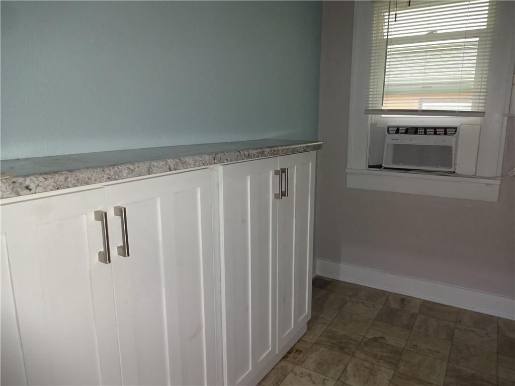 1104 W Myrtle Street — photo 19