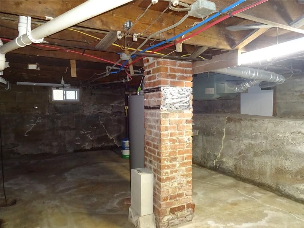 1104 W Myrtle Street — photo 26